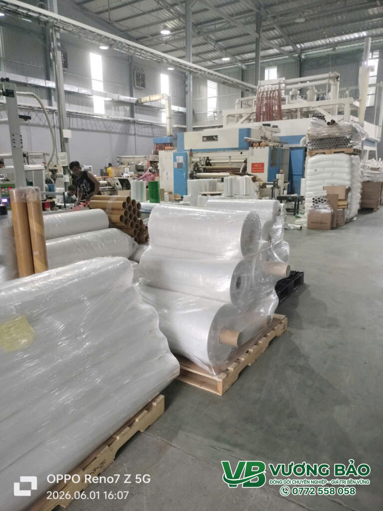 Sản Xuất Màng PE Công Ty Vương Bảo